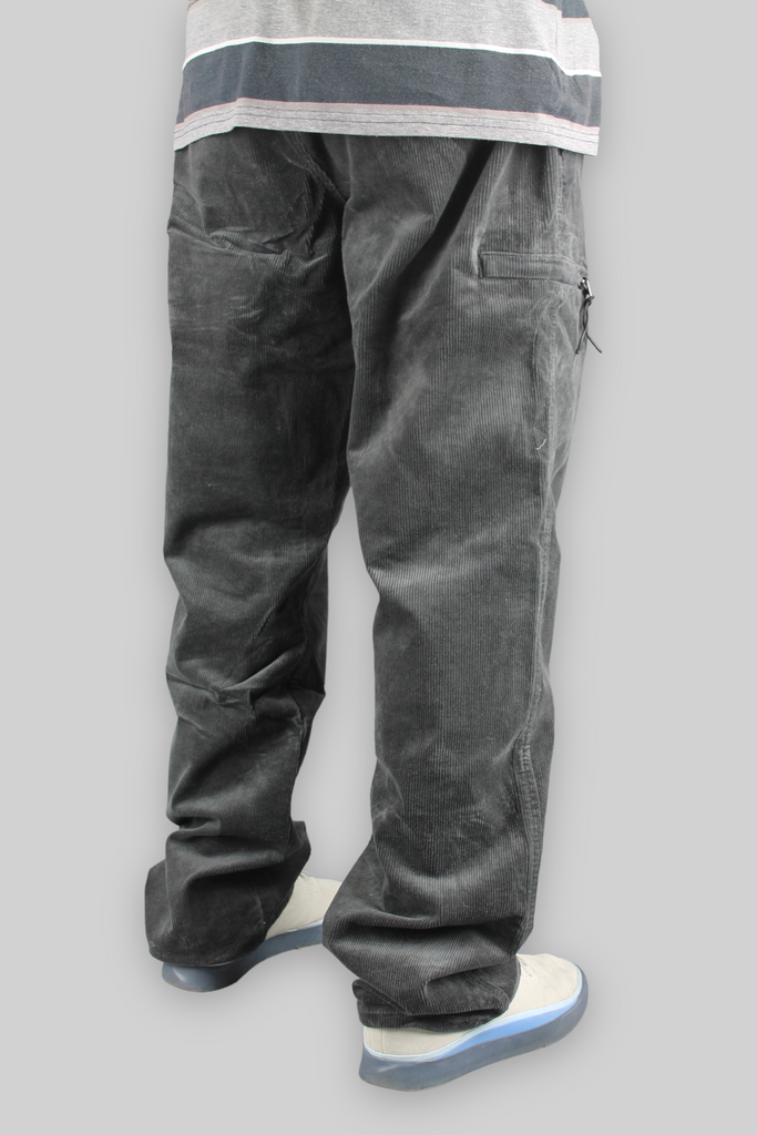 Locker sitzende Cord-Skatehose (Anthrazit)