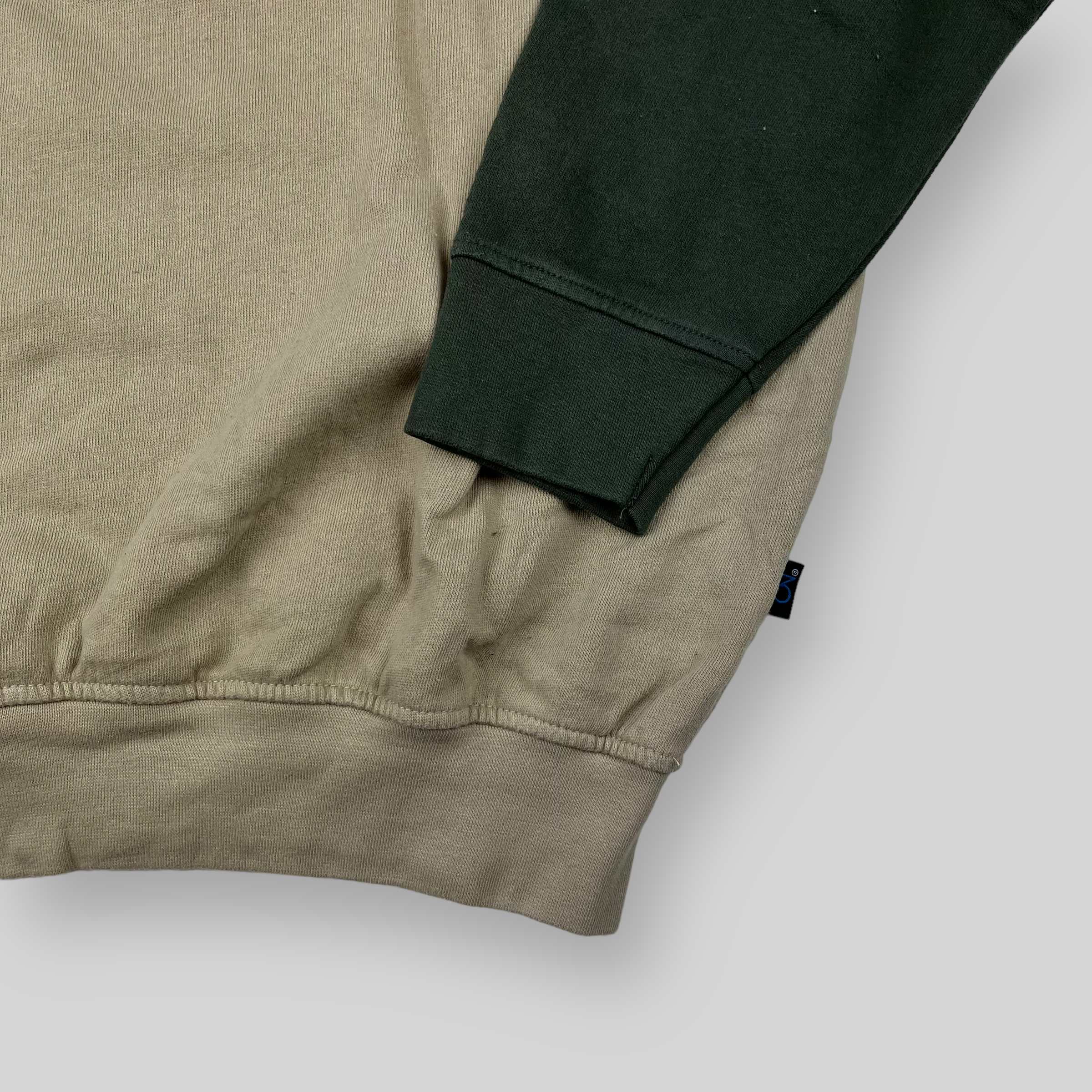 Geteiltes zweifarbiges Sweatshirt (Oliv/Beige)