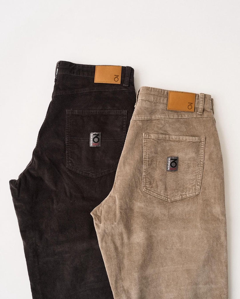 OG Baggy Fit 5-Pocket-Jeans (Schwarz/Weiß)