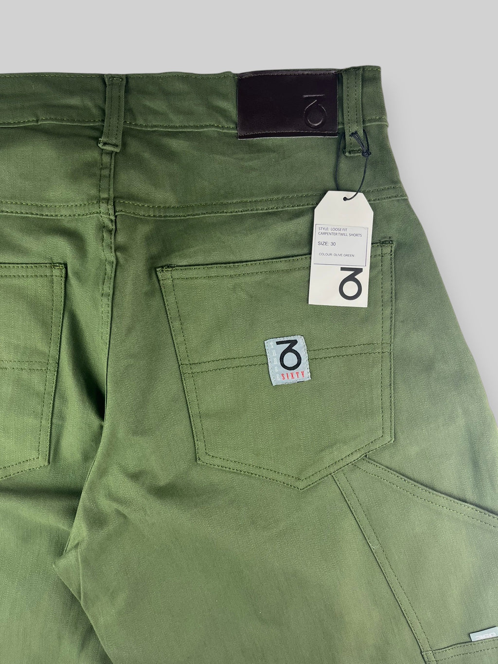 Carpenter-Jeansshorts mit lockerer Passform (Schwarz/Weiß)