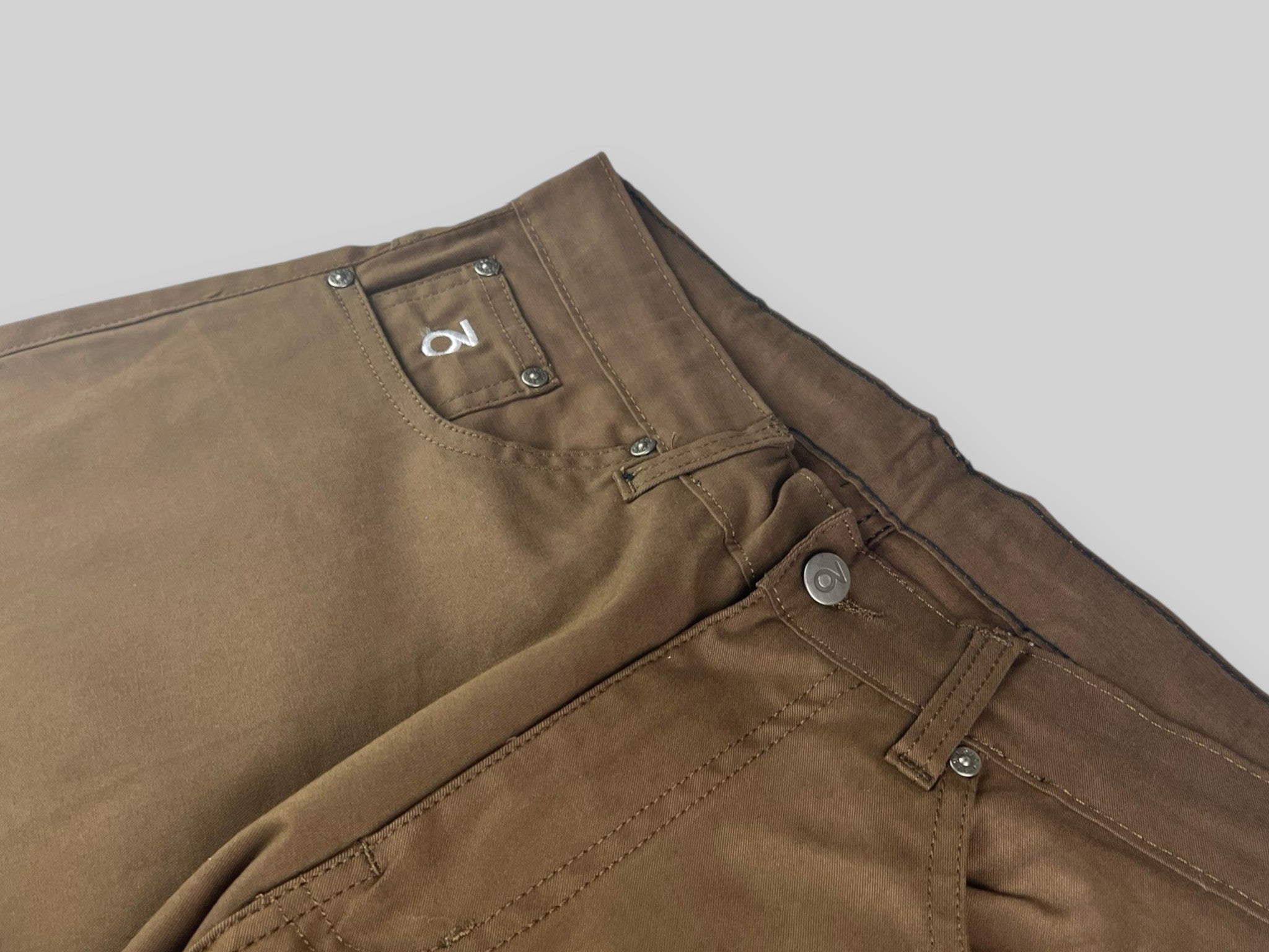 Carpenter-Jeansshorts mit lockerer Passform (Schwarz/Weiß)