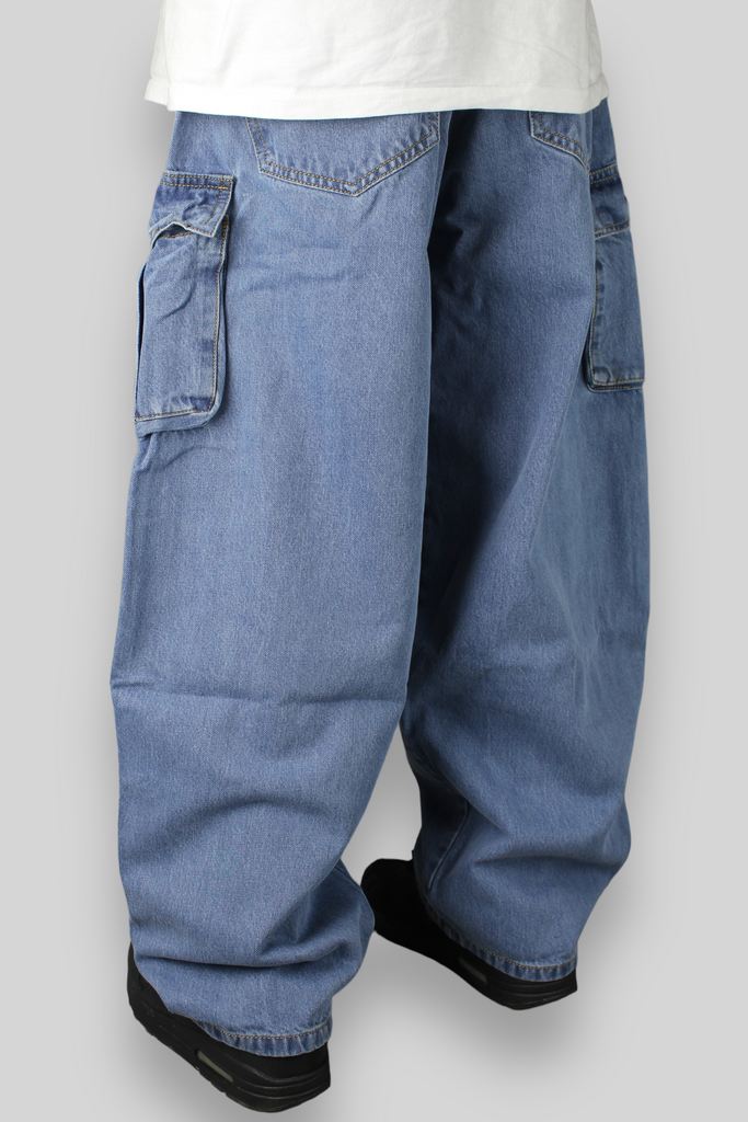 Pantaloni cargo in denim con vestibilità a palloncino (blu stonewash)