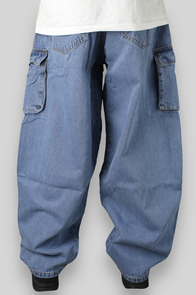 Pantaloni cargo in denim con vestibilità a palloncino (blu stonewash)