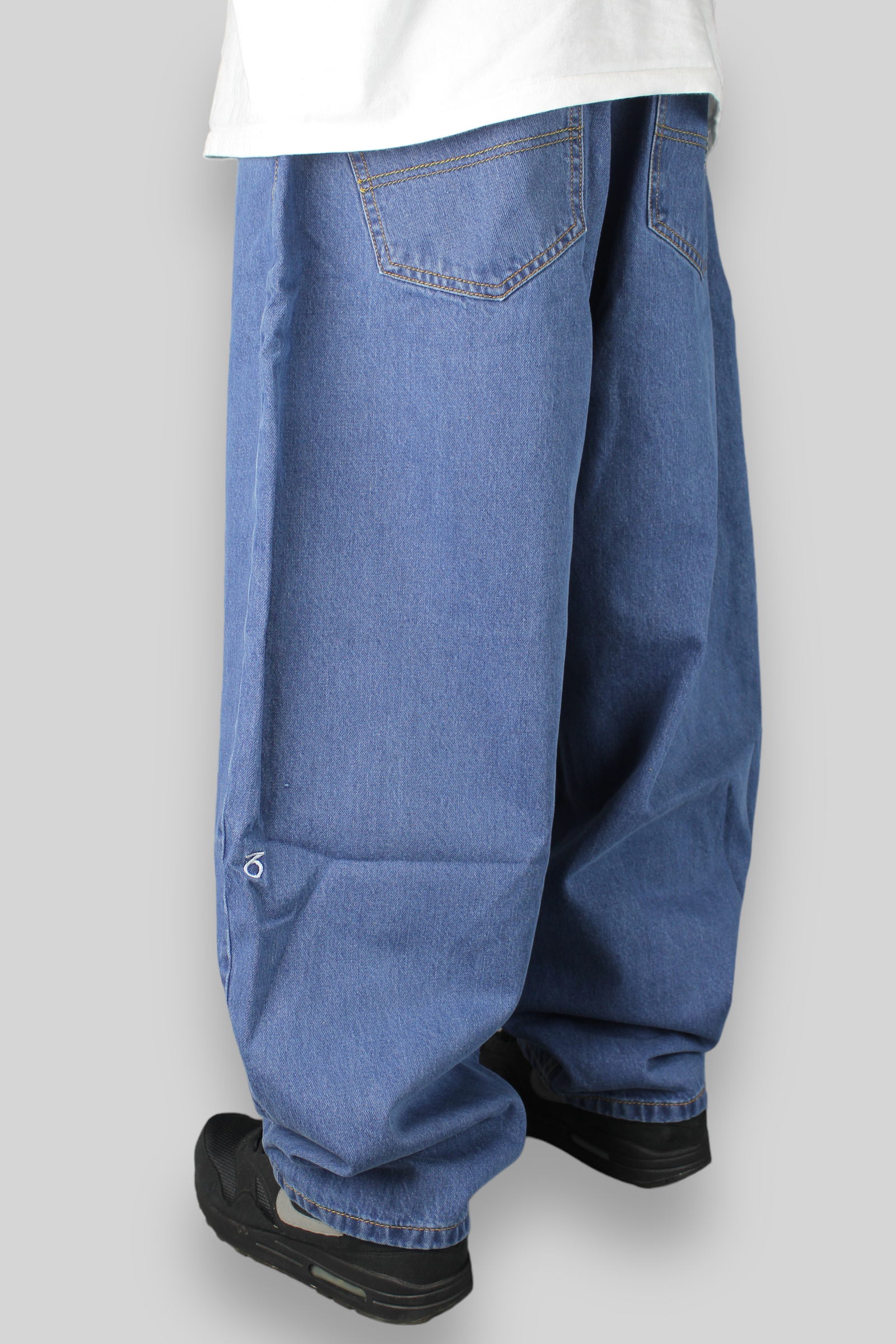 Balloon Fit 5 Pocket Denim Jeans (Mid Stonewash Blue)