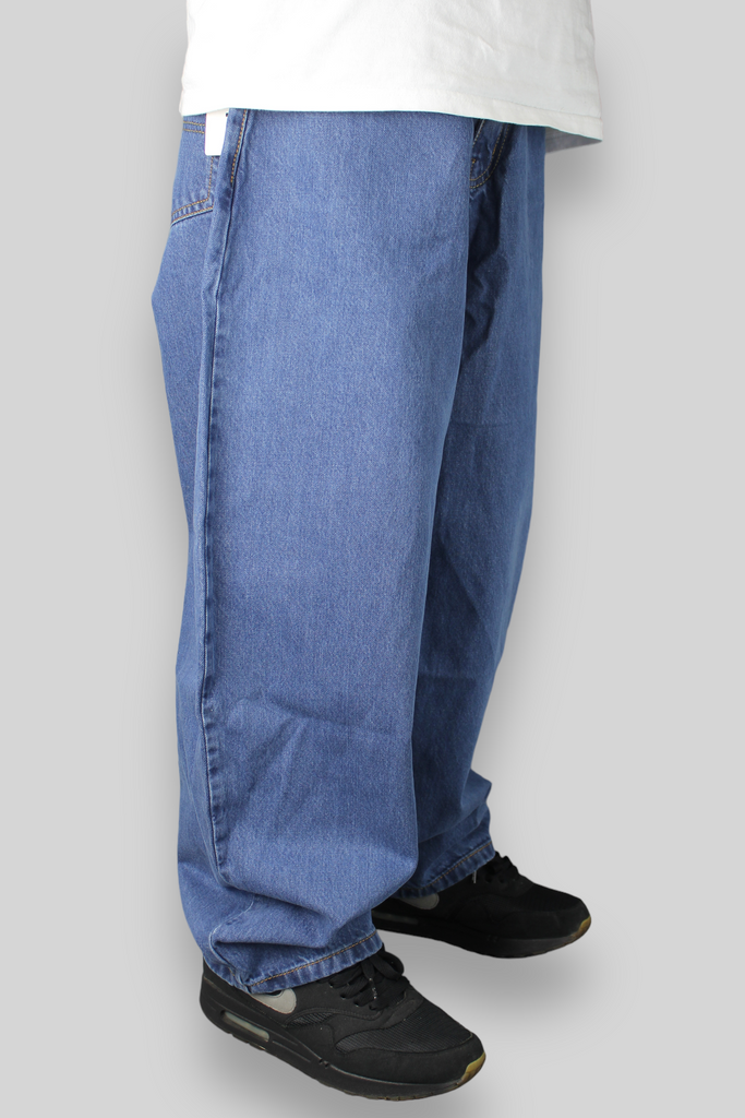 Jeans in denim a 5 tasche con vestibilità a palloncino (blu stonewash medio)