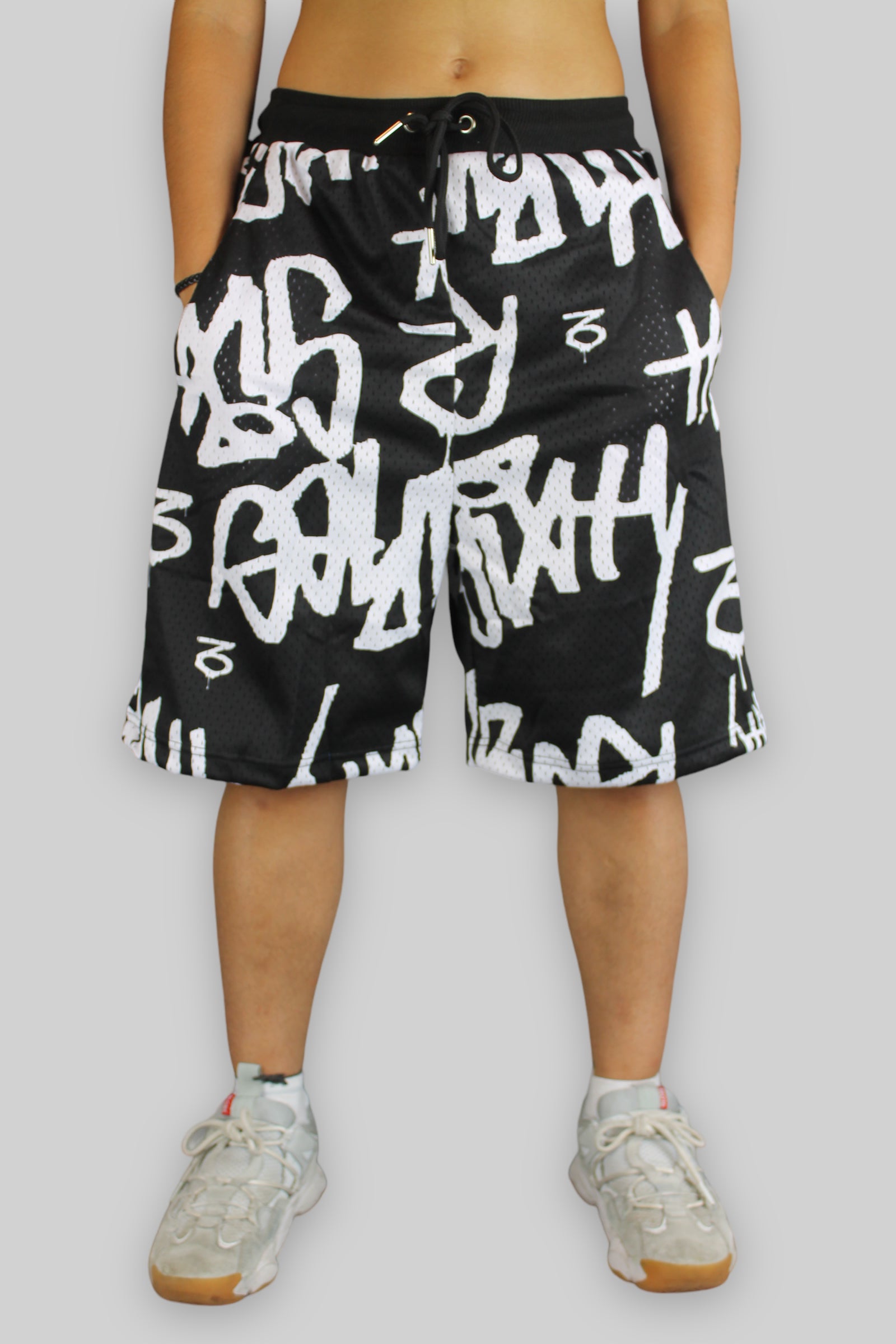 Tag Mesh Basketball Shorts (Black)